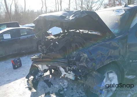 2007 Chevrolet Avalanche 1500 Lt from USA, damaged, VIN 3GNFK12307G181728